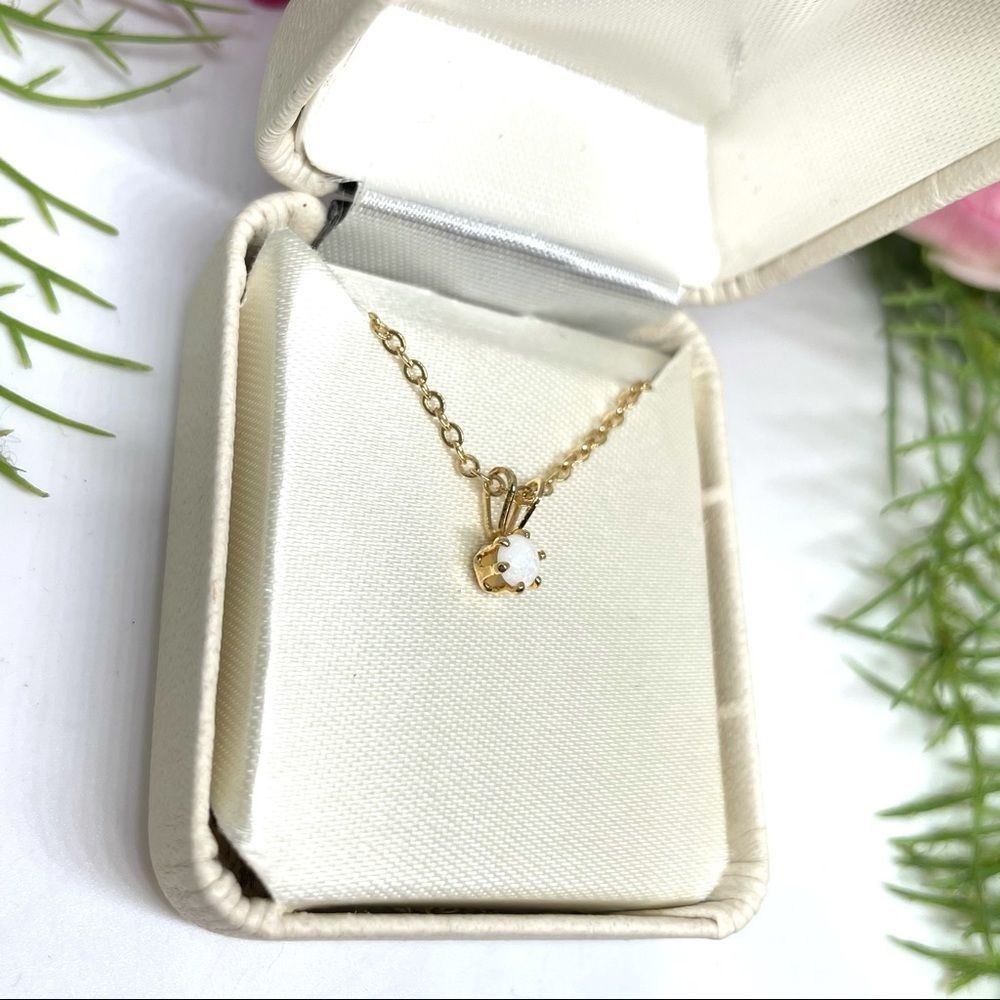 NEW⚜️Opal Dainty Golden Chain Necklace - Picture 4 of 7